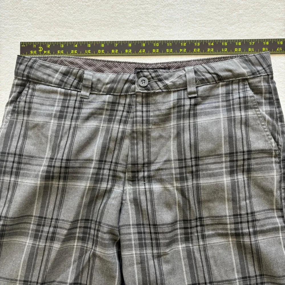 O'Neill Concha Plaid Shorts Mens 36 Grey Excellent Flat Front Casual‎ Walking